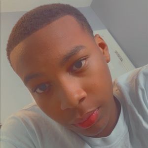 Meet your Posher, Elijah